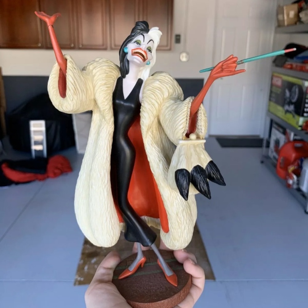 WDCC Cruella De Vil
